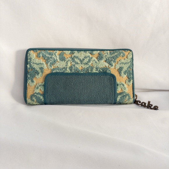 Cake by Petunia Teal Floral Zip Around Wallet - Picture 2 of 8